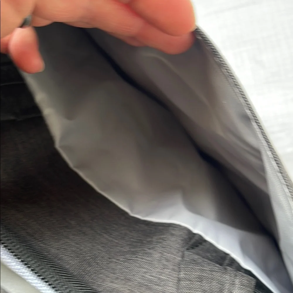 Sleek Gray Laptop Bag with Minimalist Design